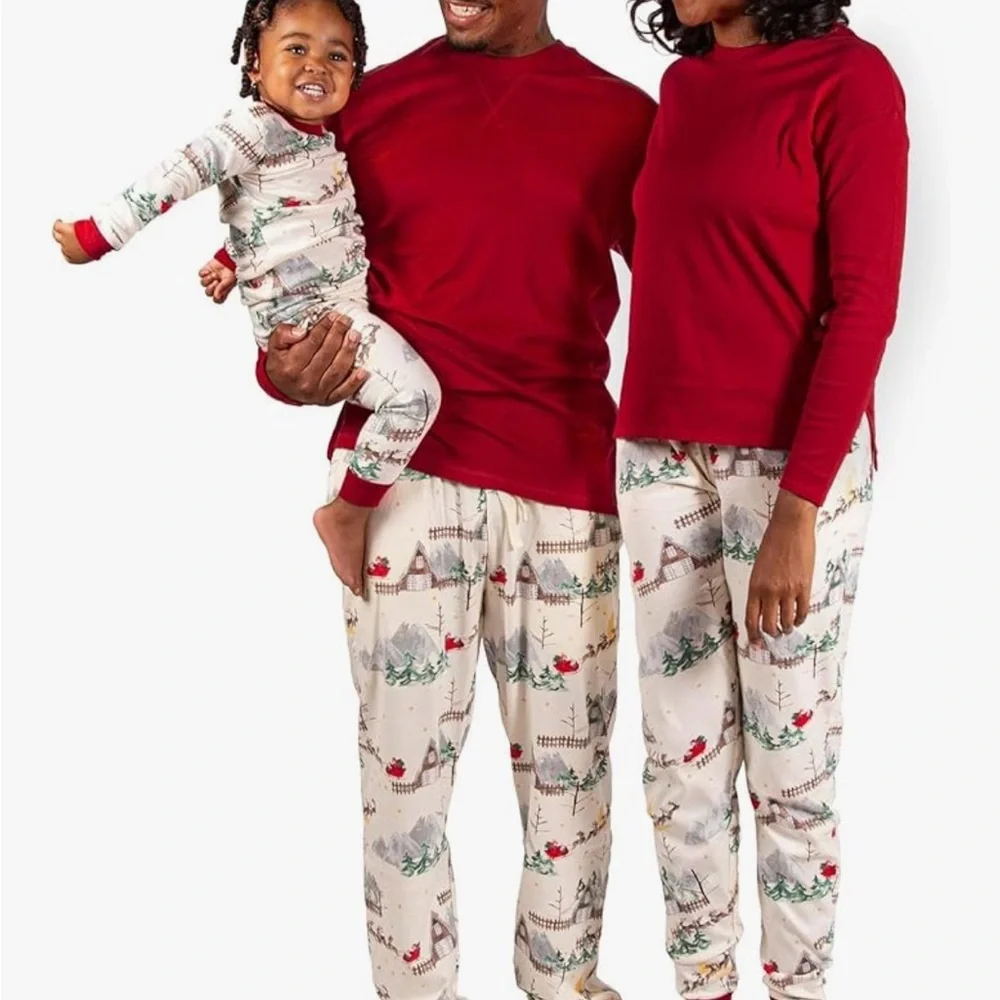 Burt's Bees Baby Holiday Organic Cotton Onesies Pajamas. Size 12 Months